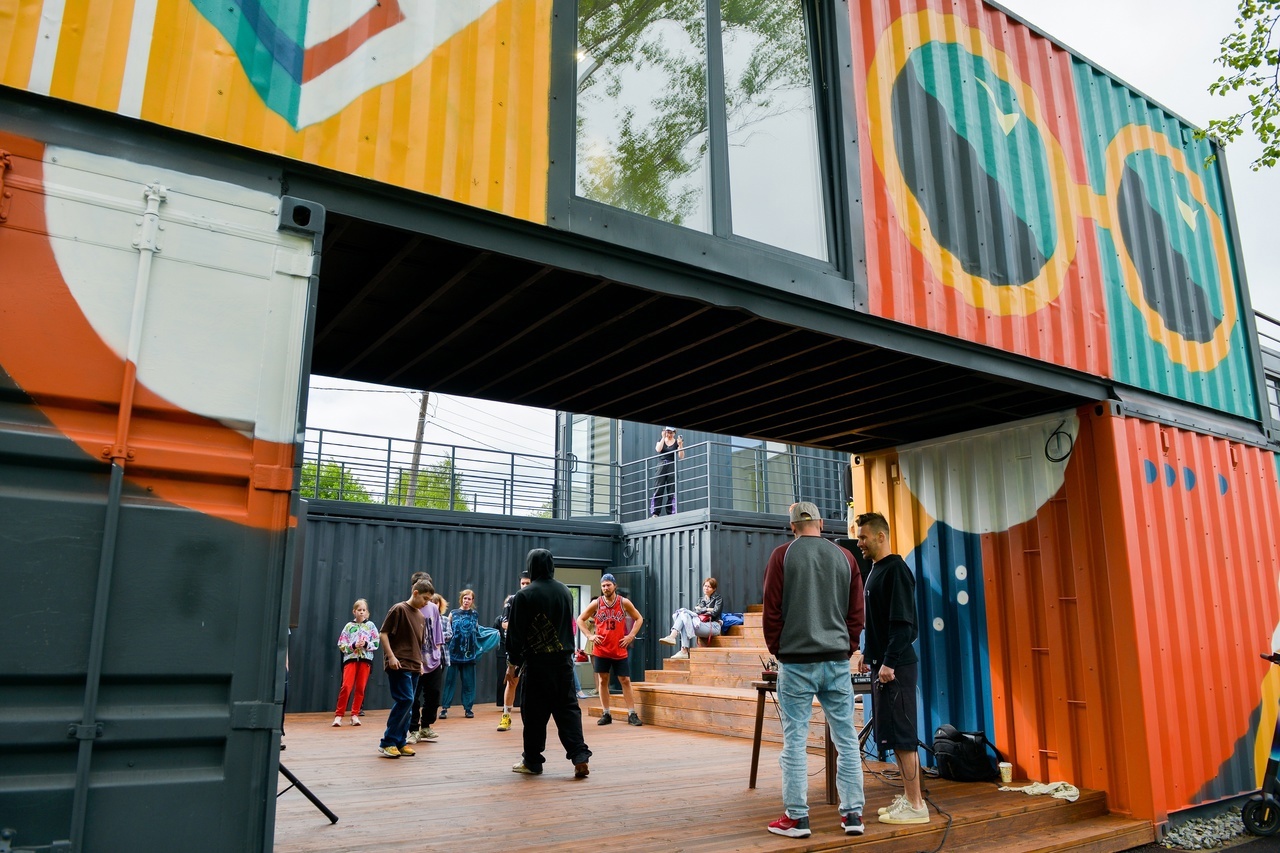 card-photo